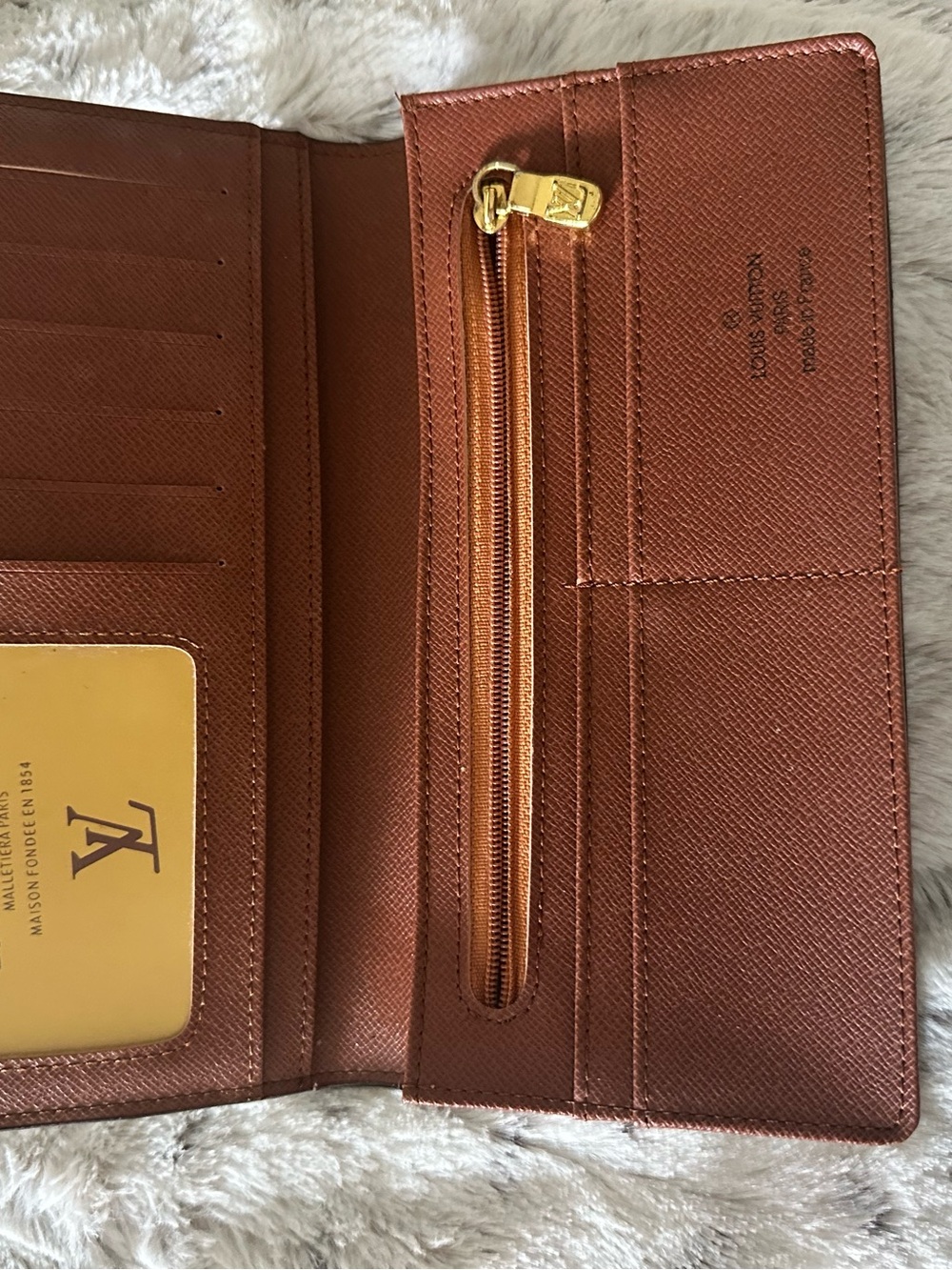 Louis Vuitton Brown Monogram Long Wallet - Picture 4 of 4